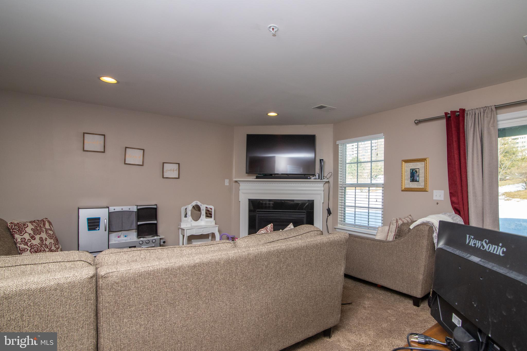 115 Old Cedarbrook Road, Unit 23 Wyncote, PA 19095 - Photo 8 of 38