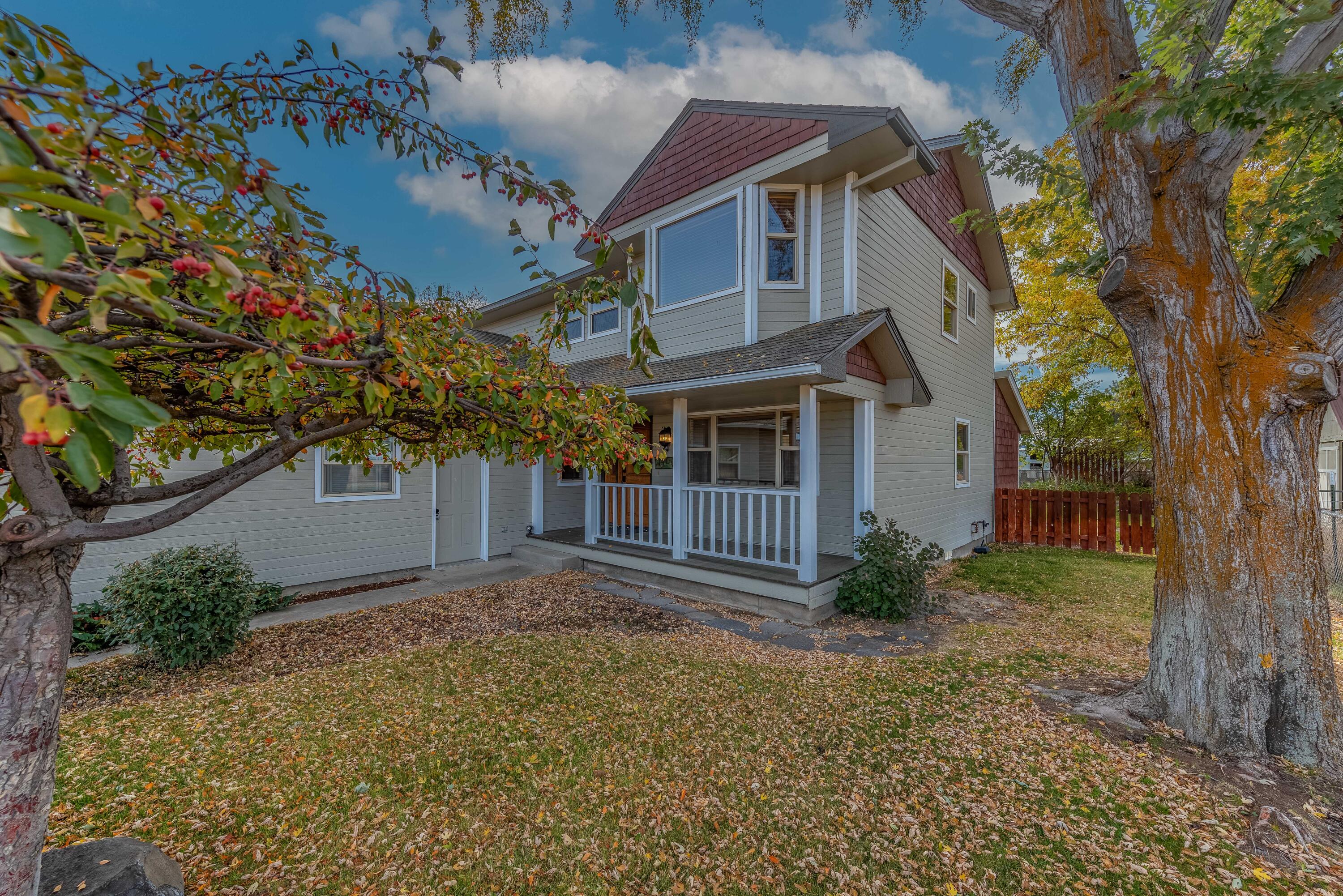 544 Apollo Road Prineville, OR 97754 - Photo 10 of 51 front of house 2