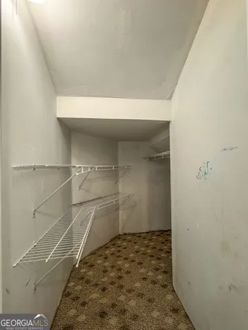 a view of a storage & utility room