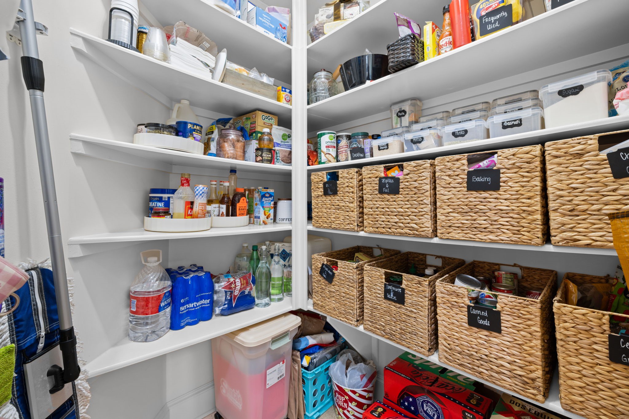 58 Shadow Creek Ridge Drive Spring, TX 77389 - Photo 22 of 49 Walk in pantry