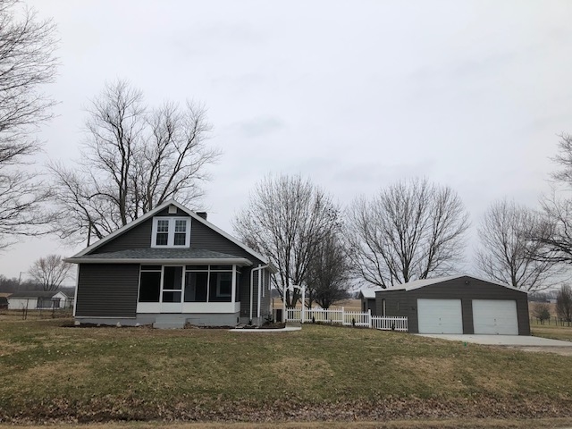 5735 East St Road Vincennes, IN 47591 - Photo 1 of 9 Gallery Image 1