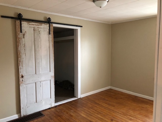 5735 East St Road Vincennes, IN 47591 - Photo 6 of 9 Gallery Image 6