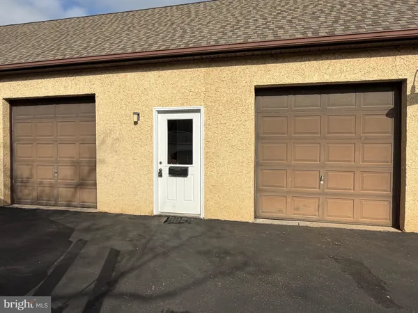 $1,500 | 132 Fair Oaks Avenue, Horsham, PA 19044