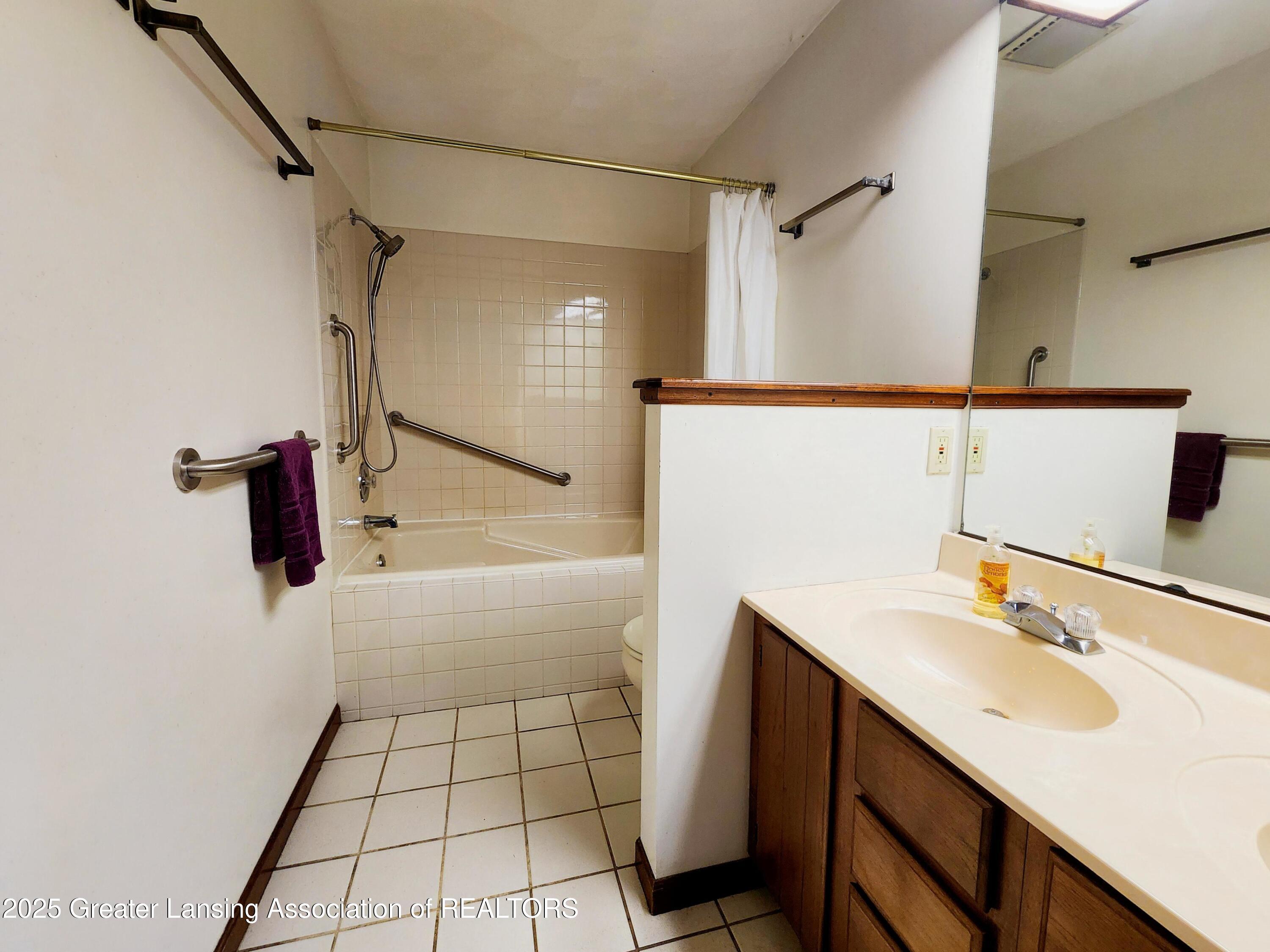 1451 25 Mile Road Homer, MI 49245 - Photo 9 of 27 Main floor bathroom