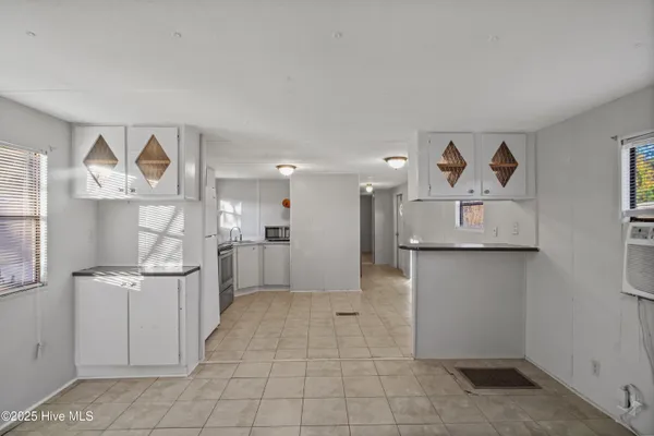 $1,050 | 1200 Rocky Run Road, Unit 16, Midway Park, NC 28544