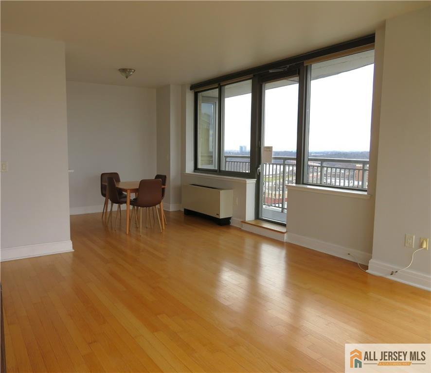 1 Spring Street, Unit 1604 1604 New Brunswick, NJ 08901 - Photo 11 of 25