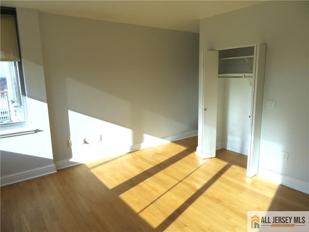 1 Spring Street, Unit 1604 1604 New Brunswick, NJ 08901 - Photo 17 of 25