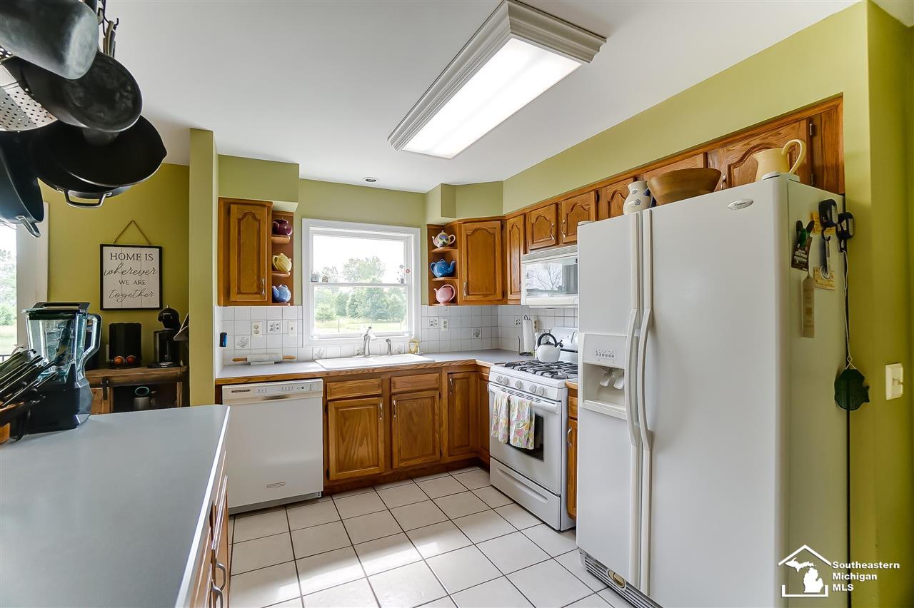 13456 Burns Road Carleton, MI 48117 - Photo 24 of 62