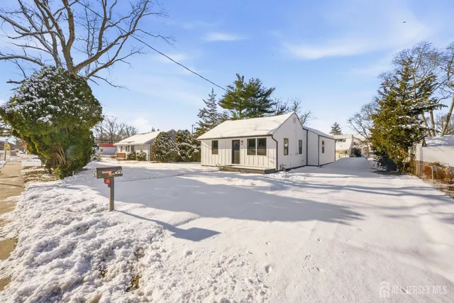 $649,999 | 1299 Englishtown Road, Old Bridge, NJ 08857