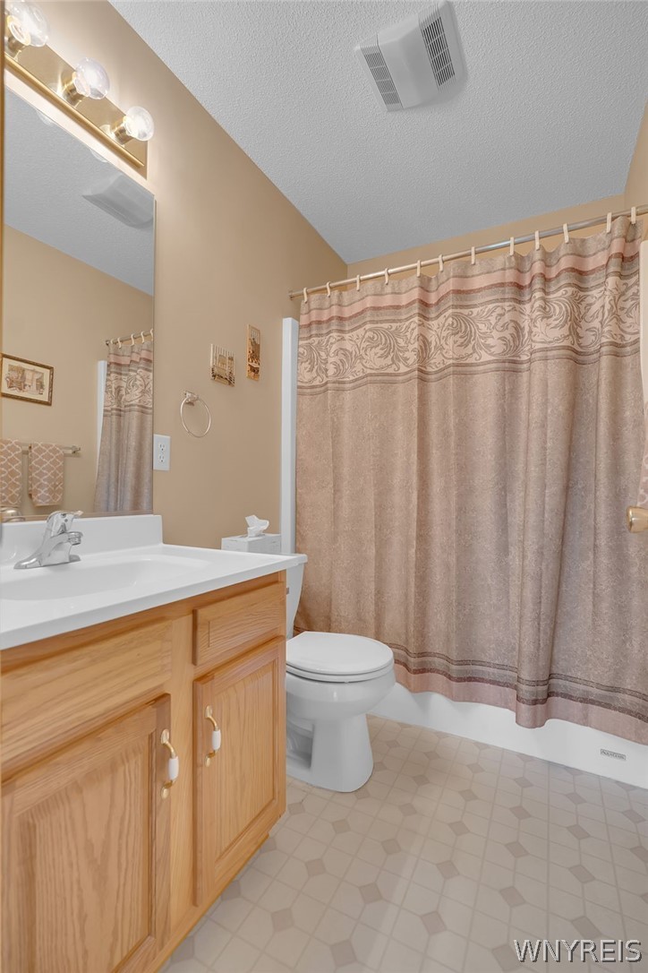 53 Alexander Parkway Pendleton, NY 14120 - Photo 17 of 30