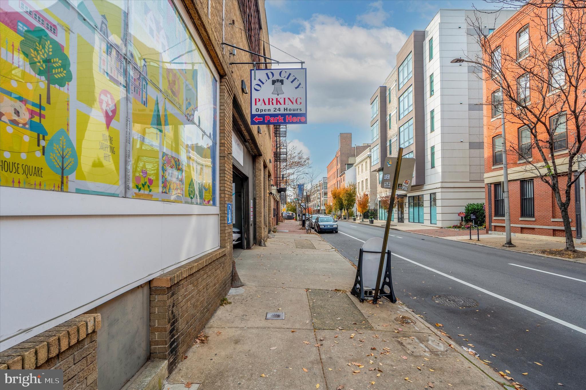 162 North 3rd Street, Unit 2 Philadelphia, PA 19106 - Photo 16 of 17