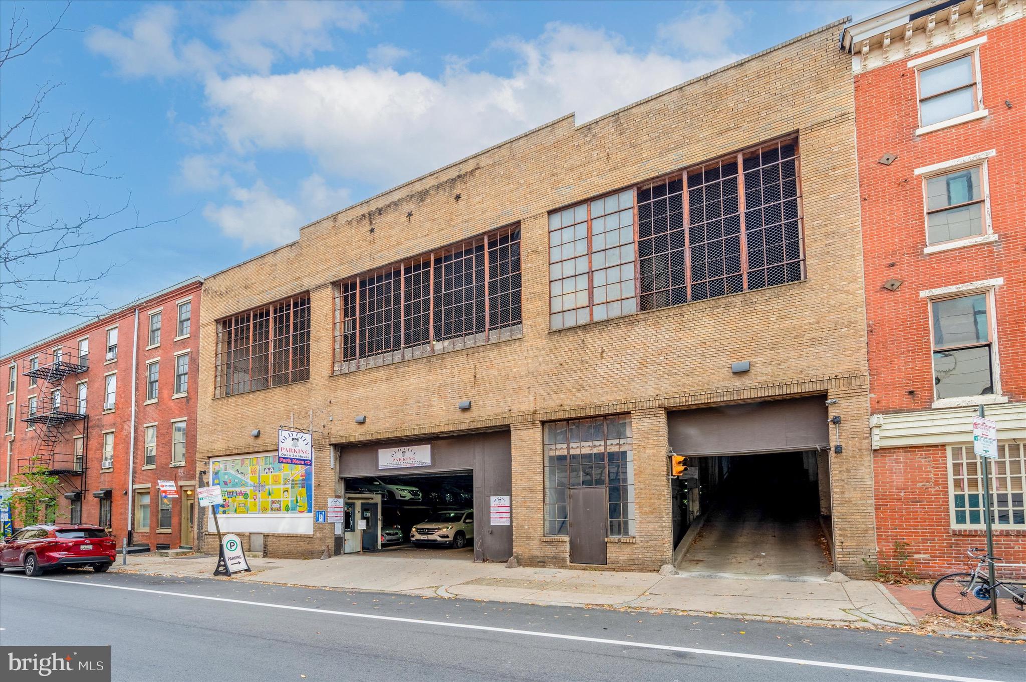 162 North 3rd Street, Unit 2 Philadelphia, PA 19106 - Photo 17 of 17 a view of a building with a street