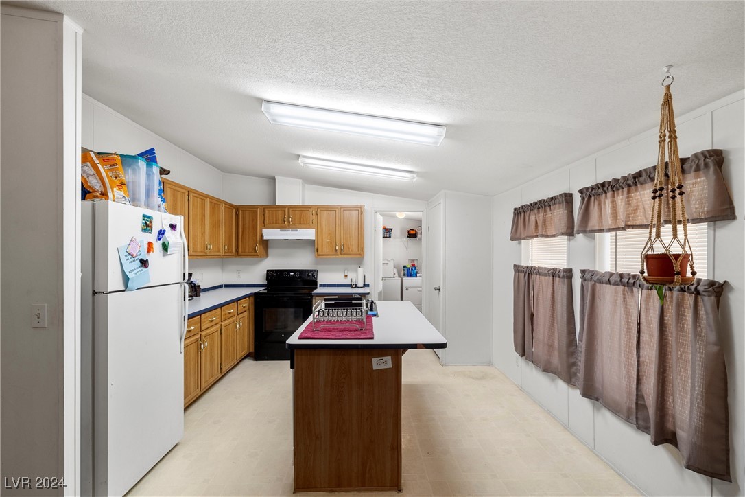 511 East Simkins Road Pahrump, NV 89060 - Photo 6 of 22 Gallery Image 6