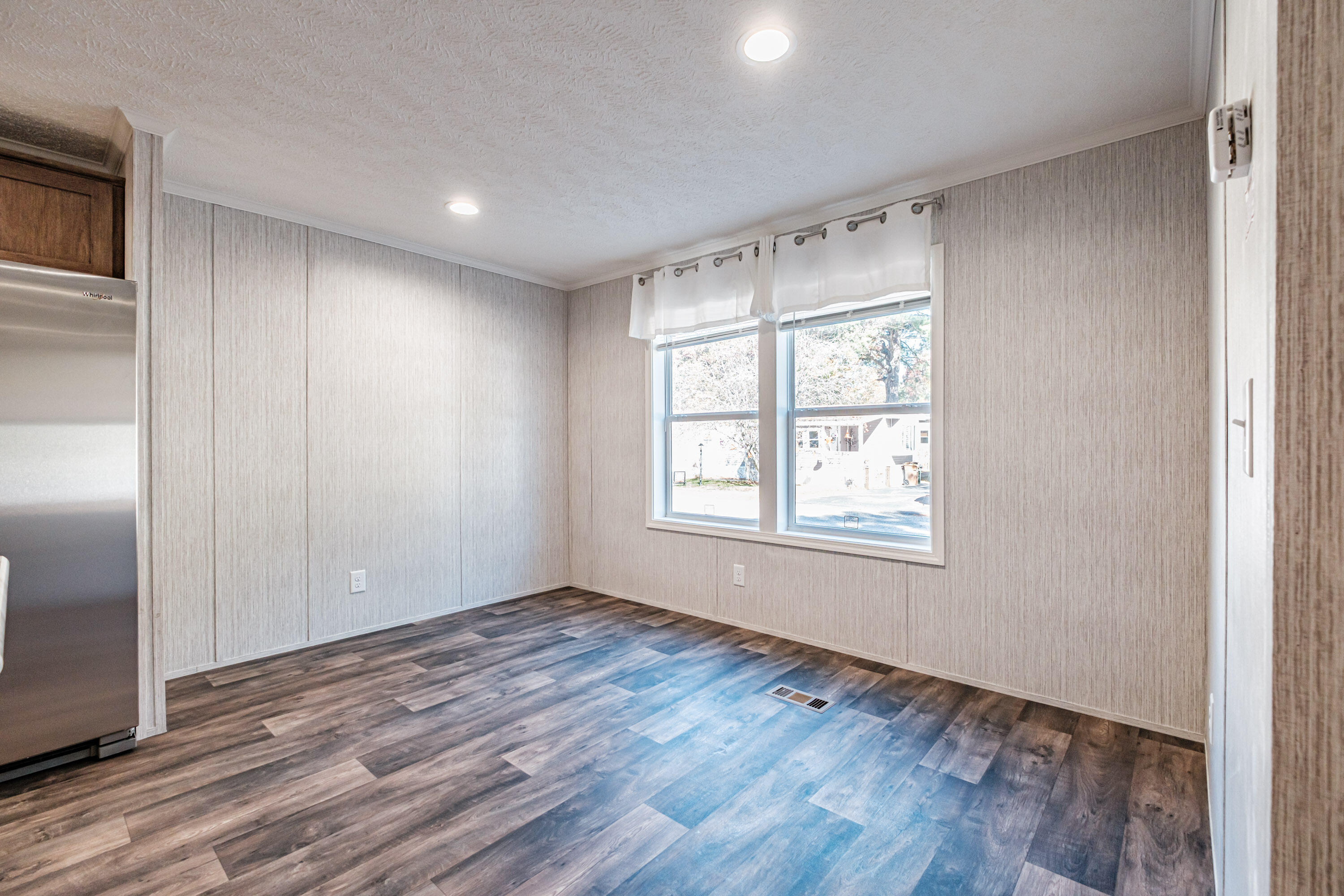 10 Dode Drive Saco, ME 04072 - Photo 11 of 46 20251017gp-61009