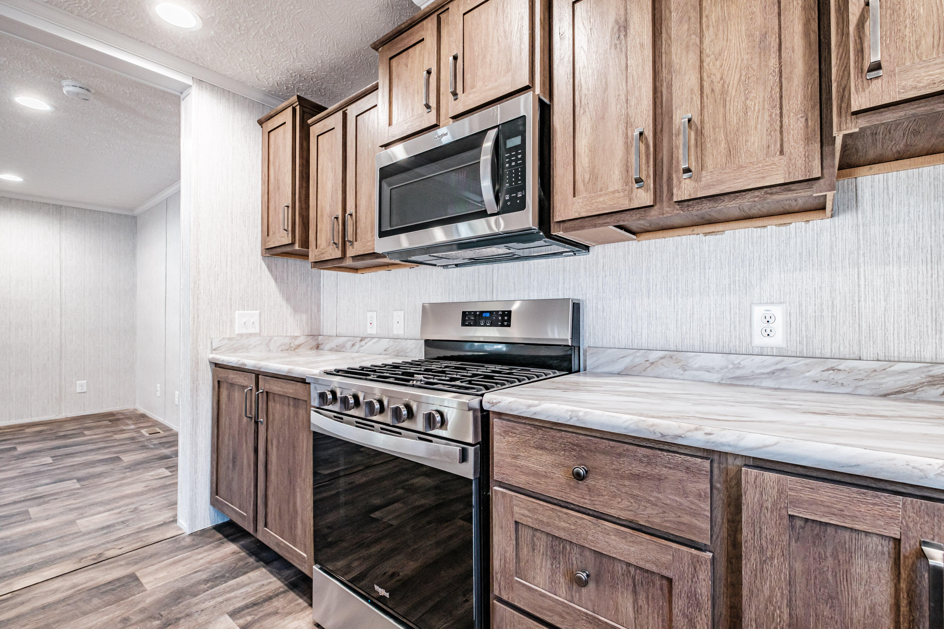 10 Dode Drive Saco, ME 04072 - Photo 19 of 46 20251017gp-61017