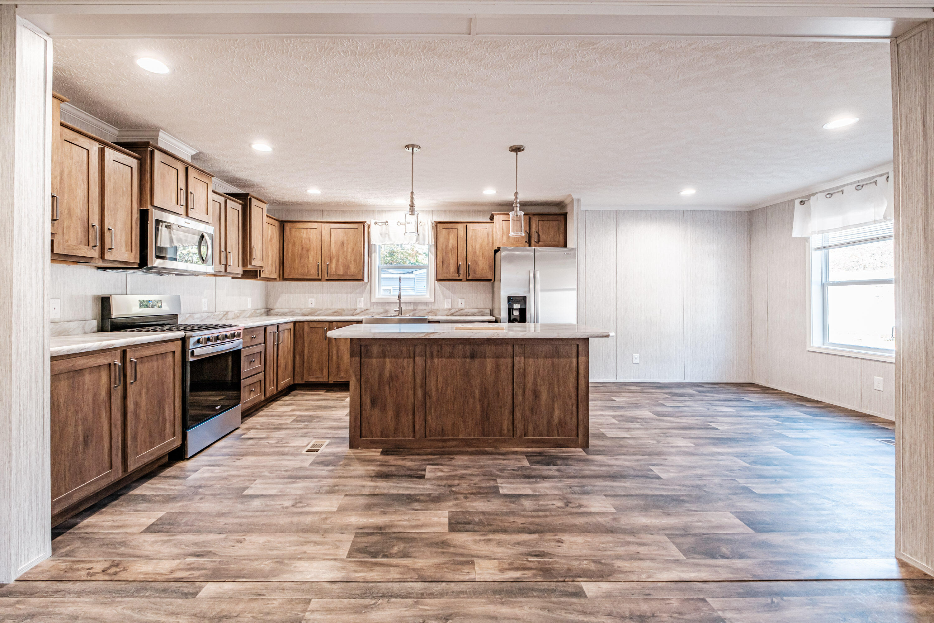 10 Dode Drive Saco, ME 04072 - Photo 10 of 46 20251017gp-61008