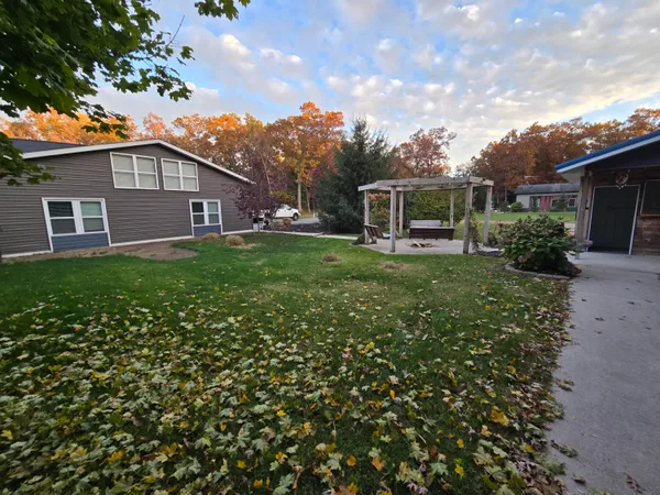 $906,000 | 1780 Shady Lane, Allegan, MI 49010