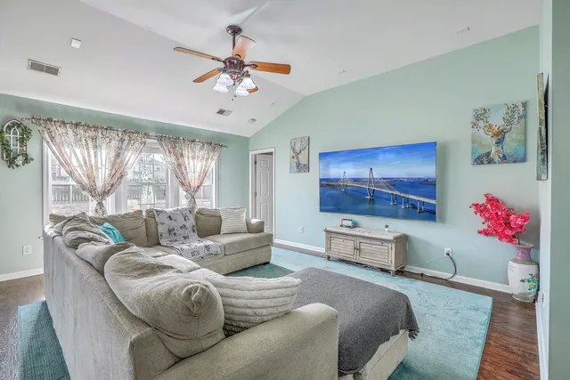 $360,000 | 214 Goldfinch Lane, Summerville, SC 29485