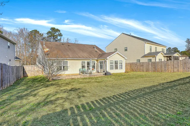 $360,000 | 214 Goldfinch Lane, Summerville, SC 29485