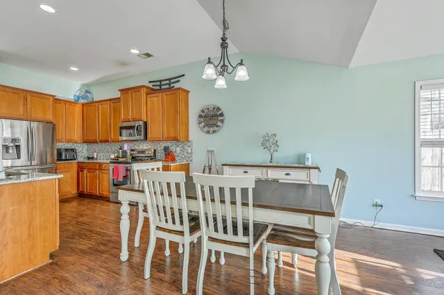 $360,000 | 214 Goldfinch Lane, Summerville, SC 29485