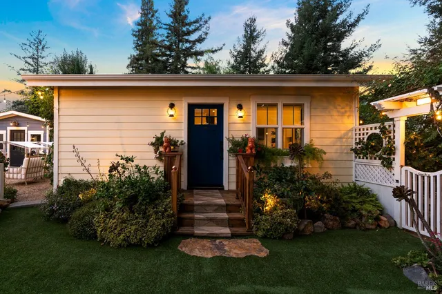 $1,250,000 | 1676 Muller Drive, Napa, CA 94559