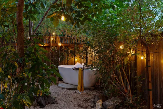 $1,250,000 | 1676 Muller Drive, Napa, CA 94559