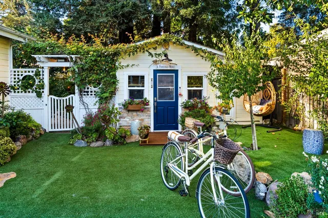 $1,250,000 | 1676 Muller Drive, Napa, CA 94559