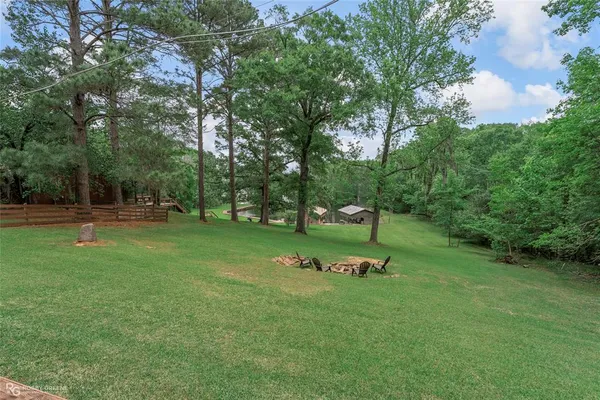 $485,000 | 504 Moore Road, Elm Grove, LA 71051