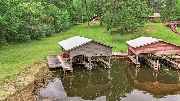 $485,000 | 504 Moore Road, Elm Grove, LA 71051