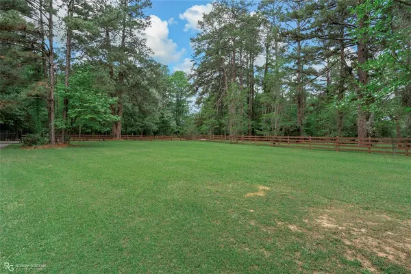 $485,000 | 504 Moore Road, Elm Grove, LA 71051