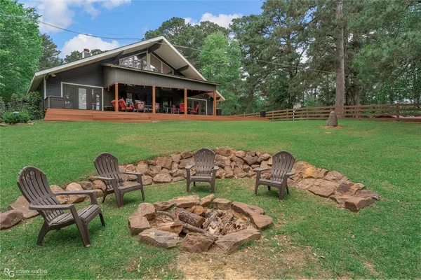 $485,000 | 504 Moore Road, Elm Grove, LA 71051