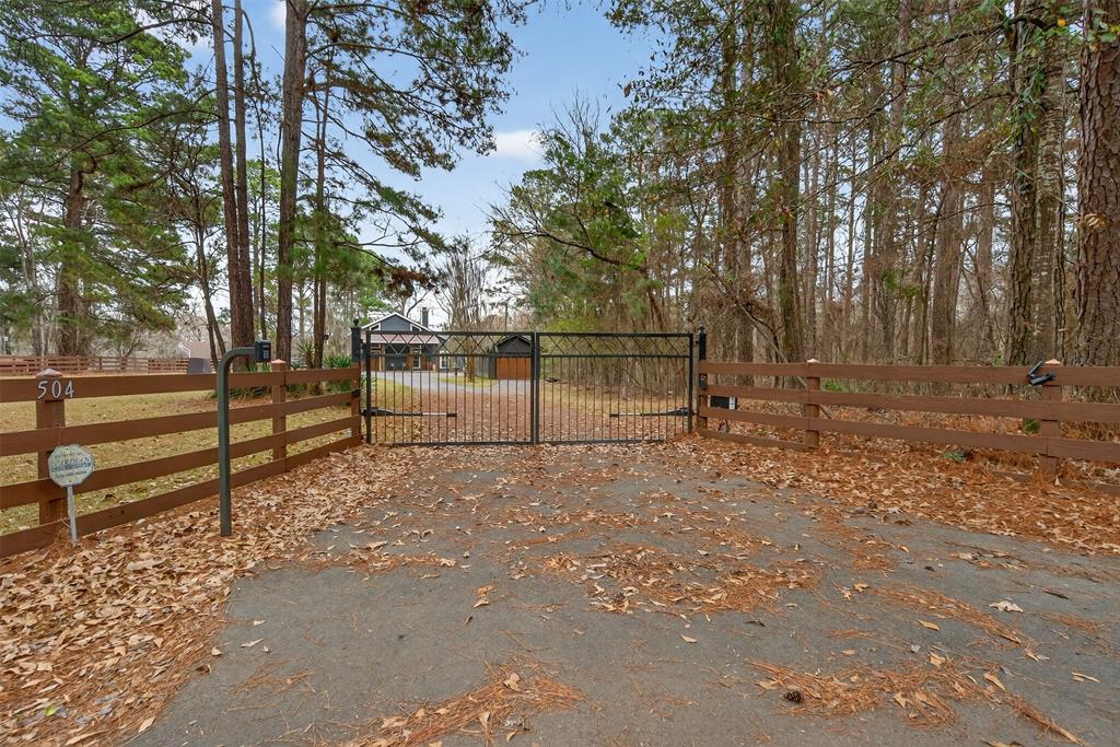 504 Moore Road Elm Grove, LA 71051 - Photo 36 of 37 a view of backyard with green space