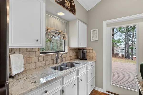 $485,000 | 504 Moore Road, Elm Grove, LA 71051