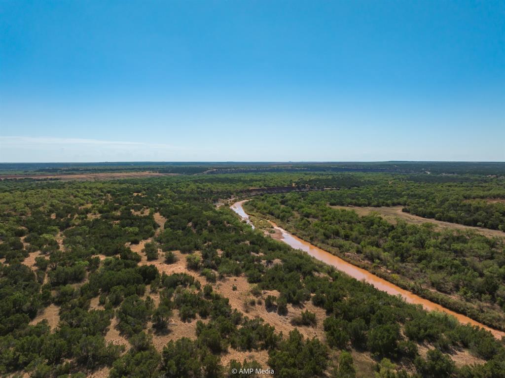 107 C R 107 Aspermont, TX 79502 - Photo 4 of 40 a view of an ocean