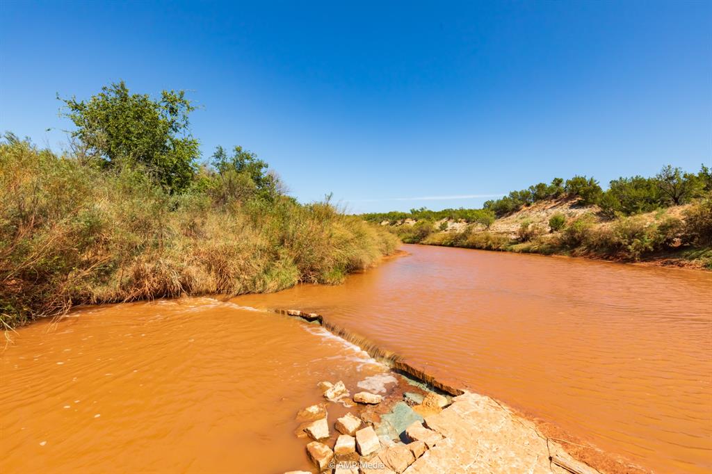 107 C R 107 Aspermont, TX 79502 - Photo 6 of 40 a view of lake view and mountain
