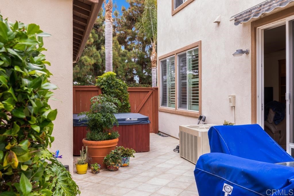 7301 Seafarer Place Carlsbad, CA 92011 - Photo 25 of 33 a outdoor space with plants