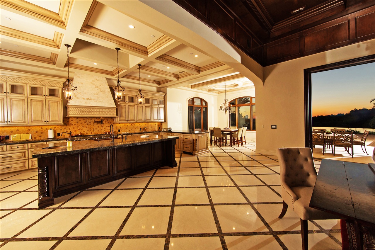14771 Roxbury Terrace Rancho Santa Fe, CA 92067 - Photo 14 of 25 Gallery Image 14