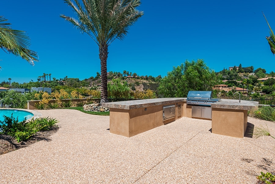 14771 Roxbury Terrace Rancho Santa Fe, CA 92067 - Photo 23 of 25 Gallery Image 23