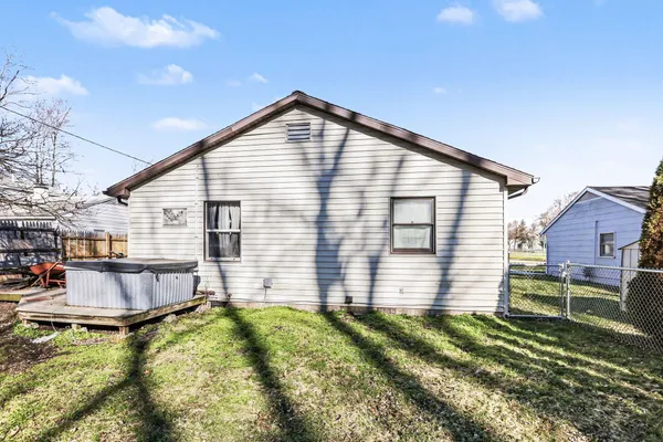 $160,000 | 925 Forest Park Avenue, Watervliet, MI 49098