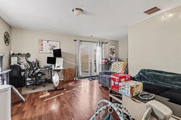 $160,000 | 925 Forest Park Avenue, Watervliet, MI 49098