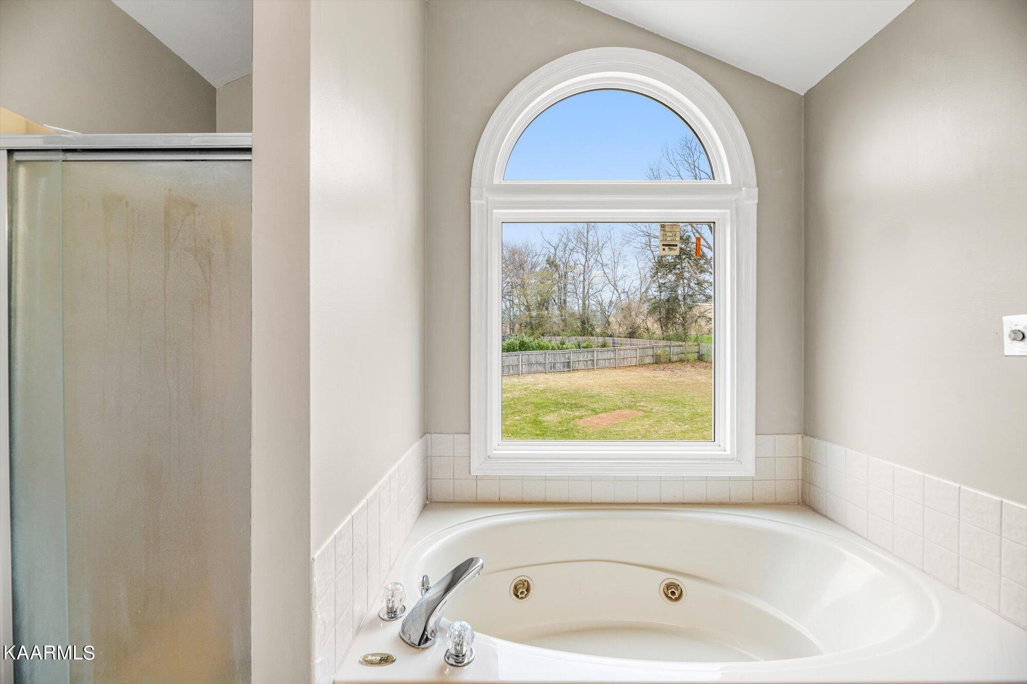 3700 Stonegate Lane Powell, TN 37849 - Photo 16 of 27 17-3700-Stonegate-Ln-Powell-TN-17