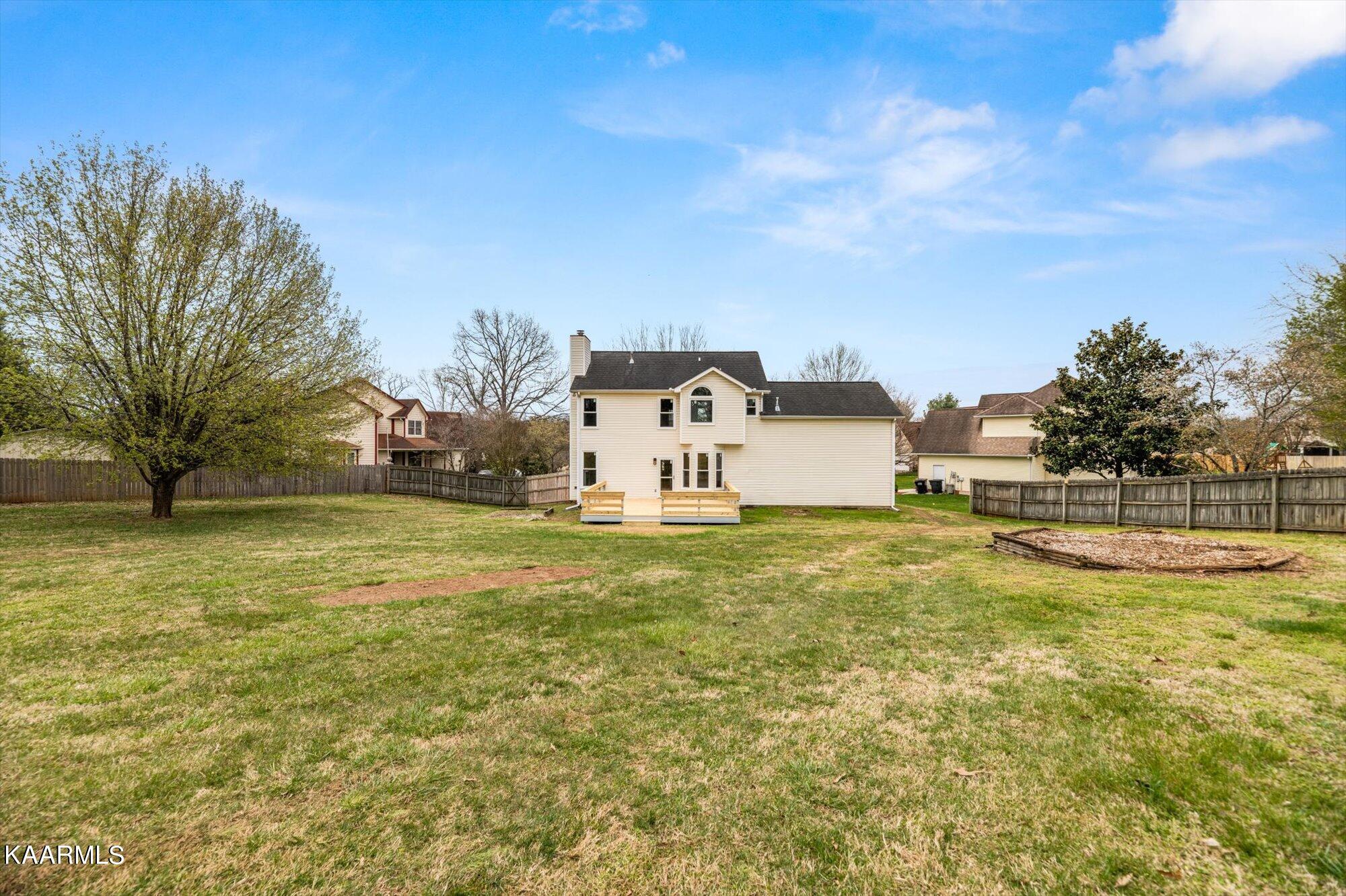 3700 Stonegate Lane Powell, TN 37849 - Photo 26 of 27 27-3700-Stonegate-Ln-Powell-TN-27