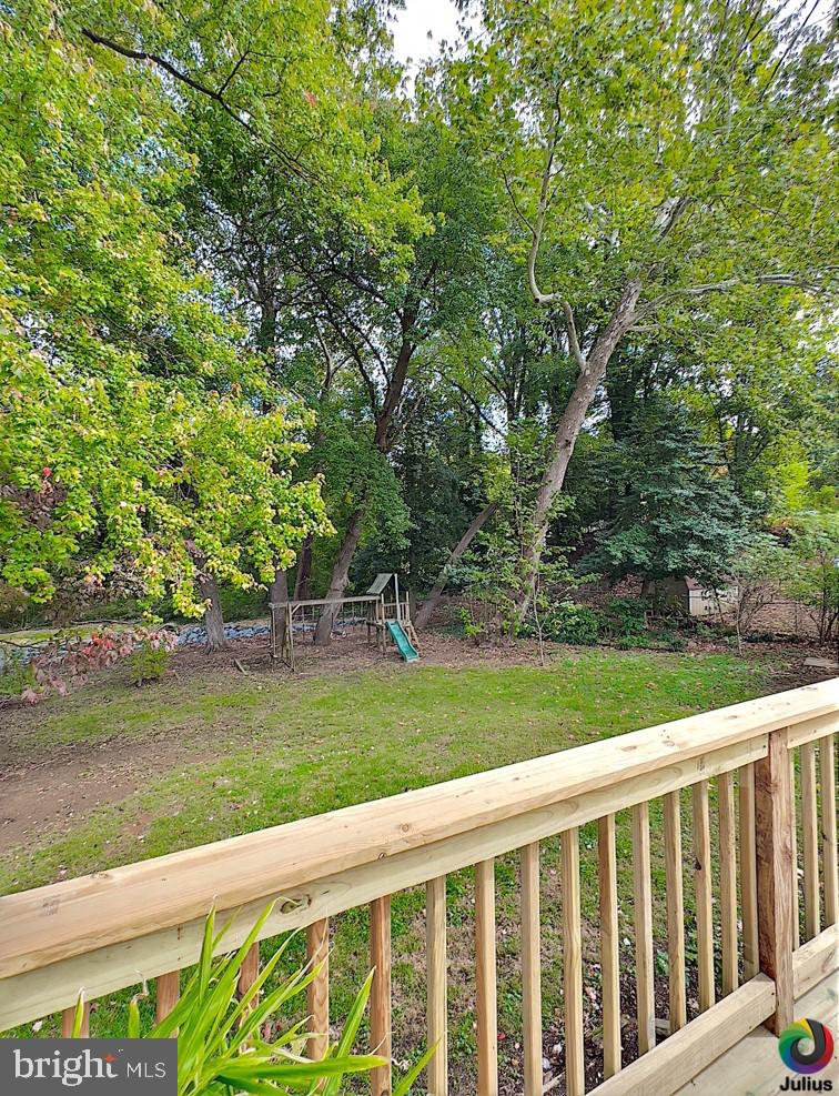 12 Roe Lane Arnold, MD 21012 - Photo 33 of 37 Backyard views