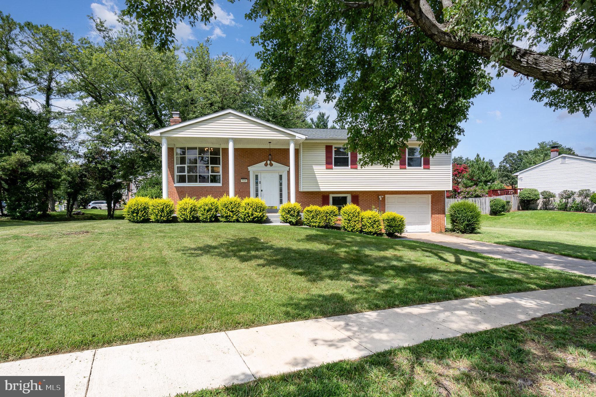 9526 Fort Foote Road Fort Washington, MD 20744 - Photo 3 of 31