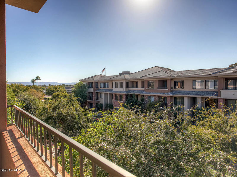 4488 East Thomas Road, Unit 3004 Phoenix, AZ 85018 - Photo 11 of 12 Balcony View