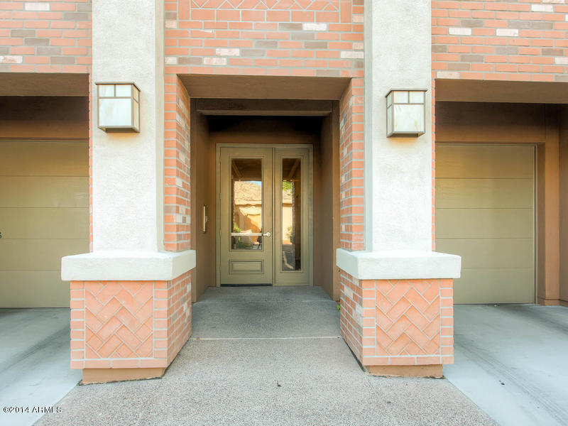 4488 East Thomas Road, Unit 3004 Phoenix, AZ 85018 - Photo 12 of 12 Entrance