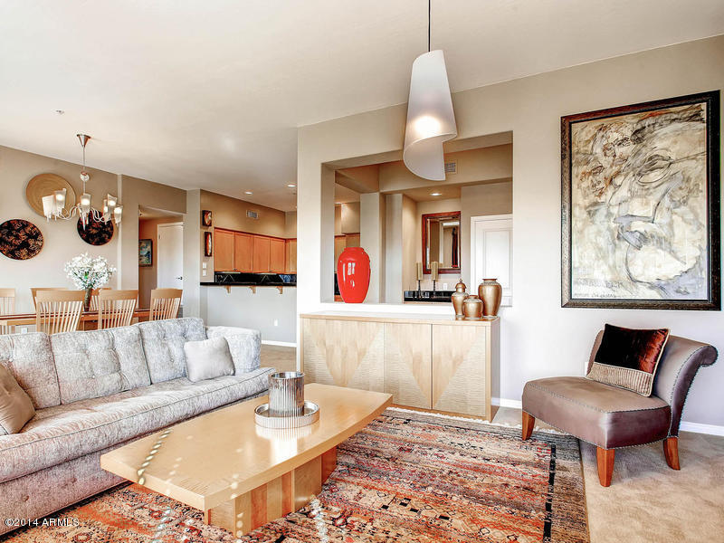 4488 East Thomas Road, Unit 3004 Phoenix, AZ 85018 - Photo 2 of 12 Living Area 2