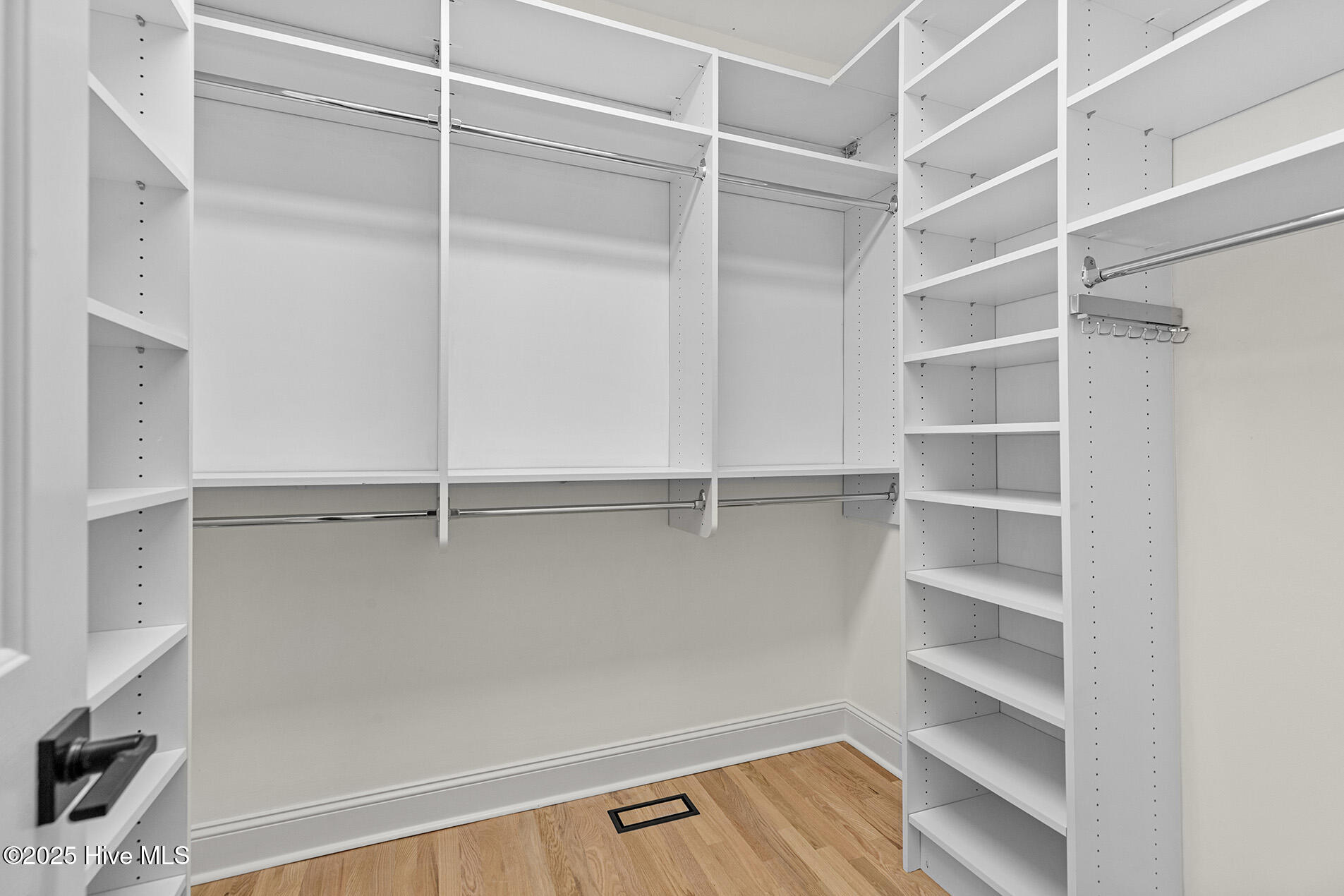 2404 Ocean Point Place Wilmington, NC 28405 - Photo 37 of 66 OceanPoint2404-12clsL33A5213-CR2