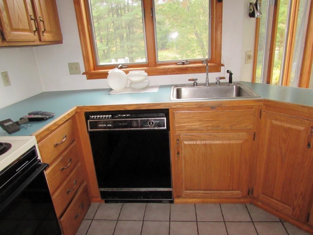 297 Foster Road Vestal, NY 13850 - Photo 8 of 19 Gallery Image 8
