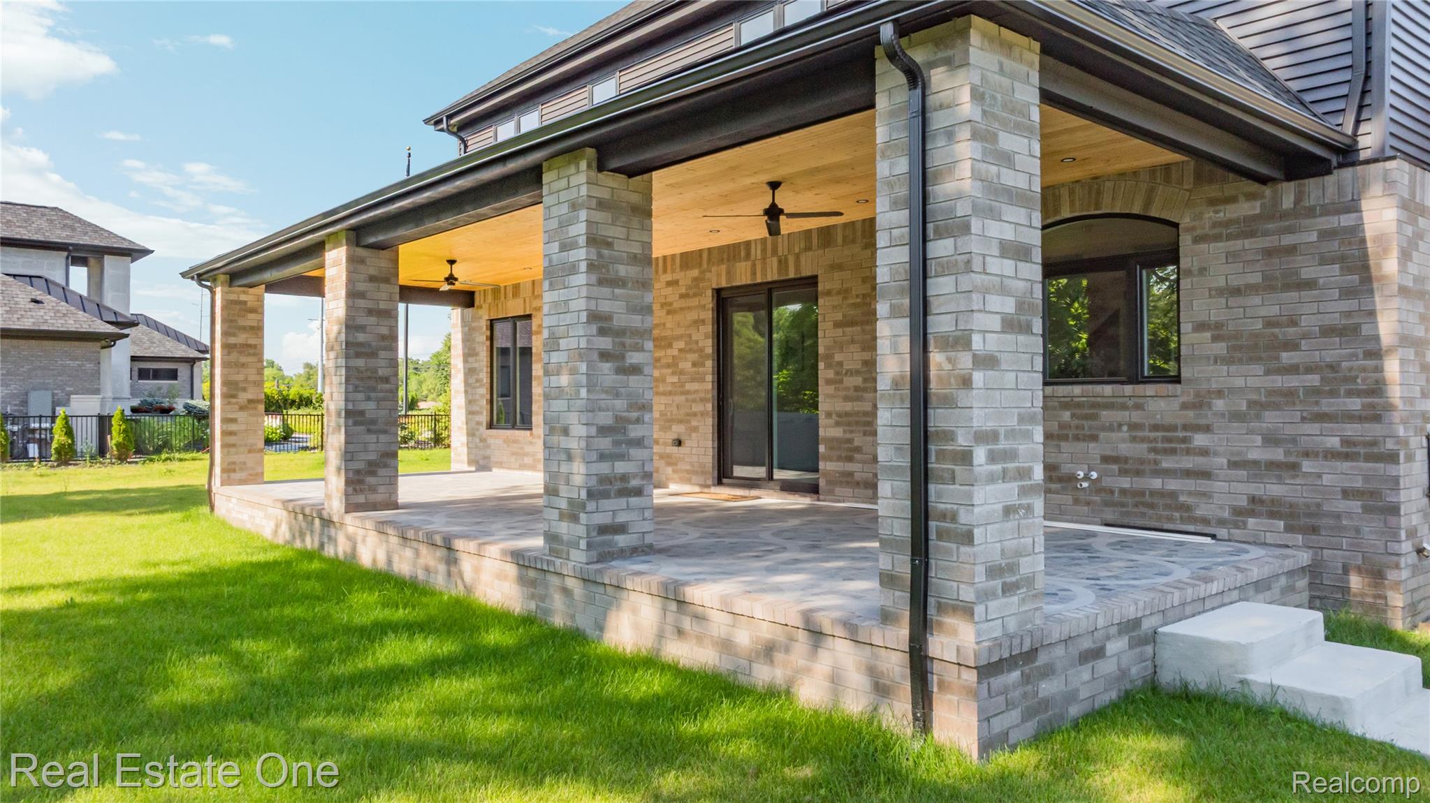 5321 Rochester Road Troy, MI 48085 - Photo 62 of 69 5321 Rochester - OnDemand Pix Photography (110).jpg
